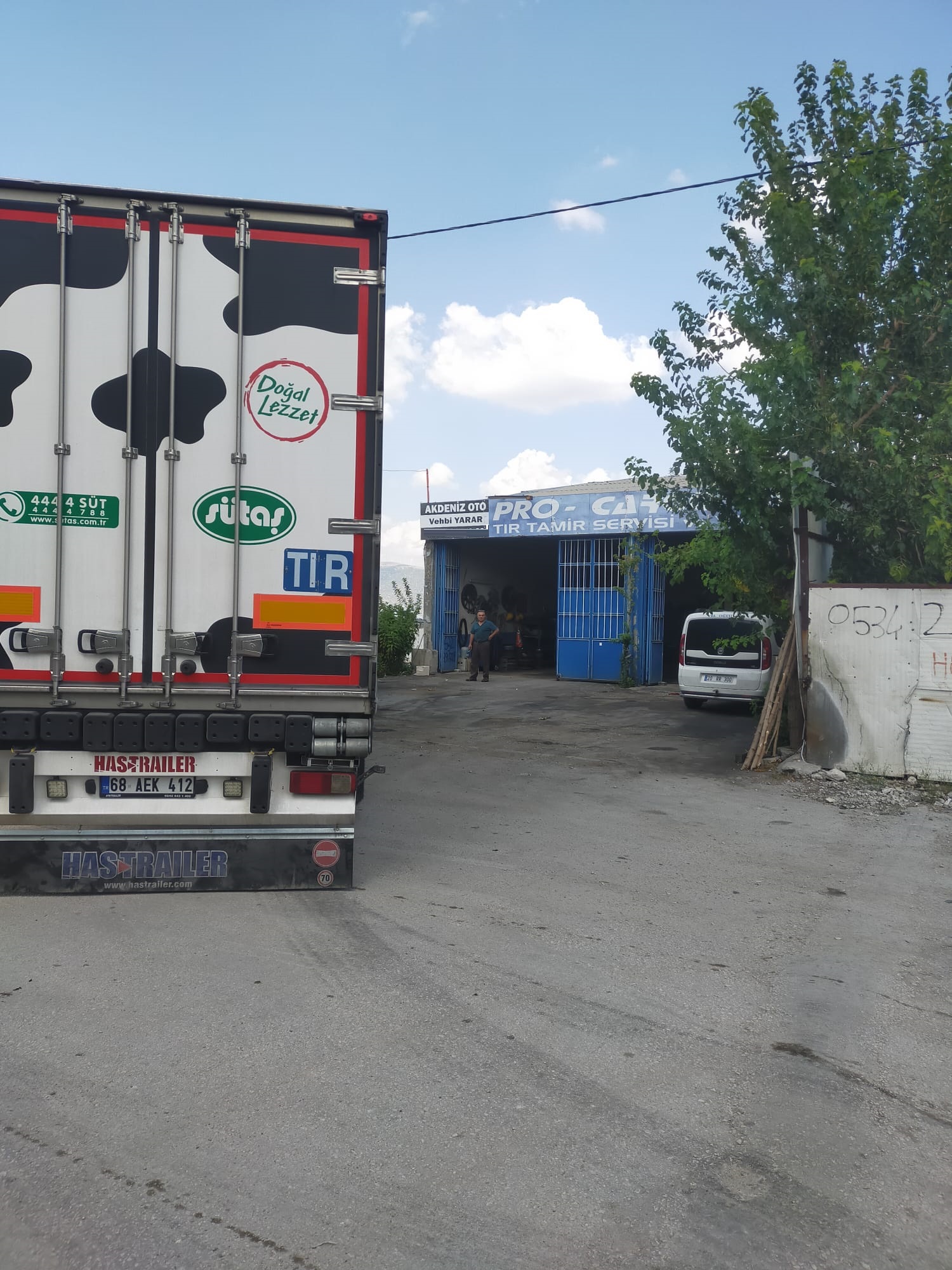 Dinar Akdeniz Oto Tır Kamyon Tamir ve Fren Bakım Servisi